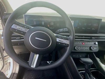 2027 Honda HR-V — photo 10 view