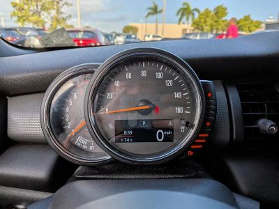 2016 MINI Cooper Convertible — photo 25 view