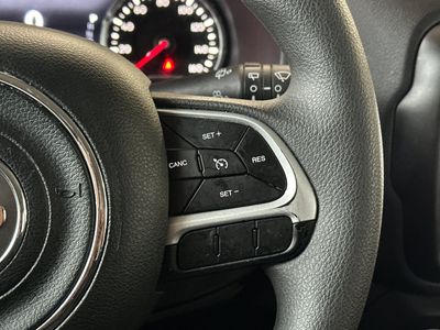 2023 Jeep Renegade - Photo 26