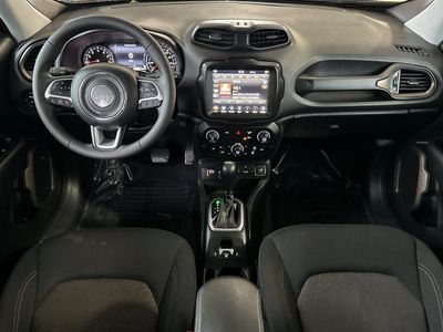 2023 Jeep Renegade - Photo 3