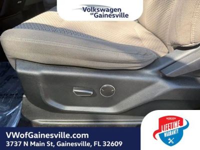 2016 Ford F-150 — photo 16 view