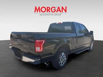 2016 Ford F-150 — engine compartment view