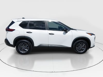 2023 Nissan Rogue - Photo 8