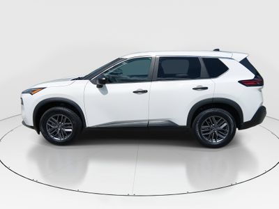 2023 Nissan Rogue - Photo 4