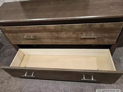 2019 Highland RV 427BHS — photo 48 view
