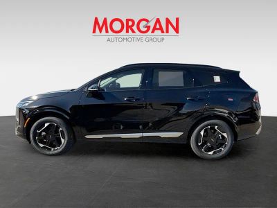 2026 Kia Sportage — side profile view