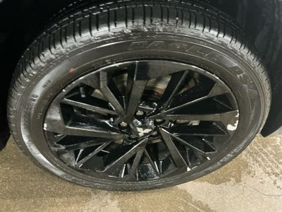 2023 Mitsubishi Outlander - Photo 9