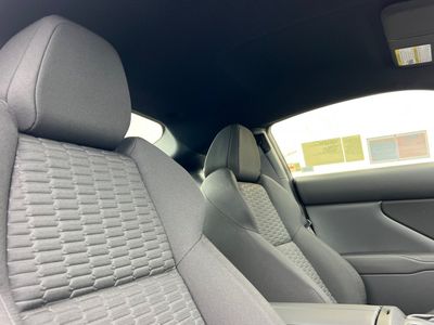 2026 Toyota GR86 - Photo 16