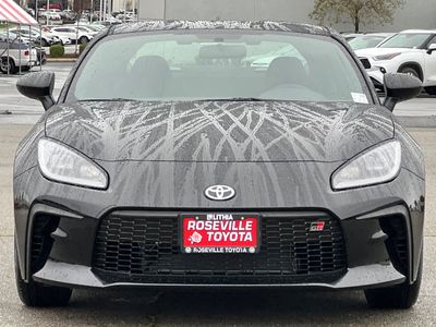 2026 Toyota GR86 - Photo 10