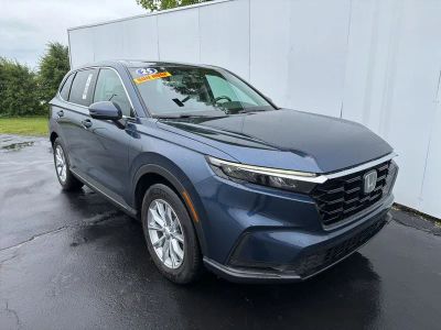 2025 Honda CR-V — interior view
