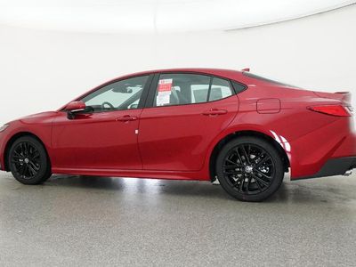 2026 Toyota Camry - Photo 21