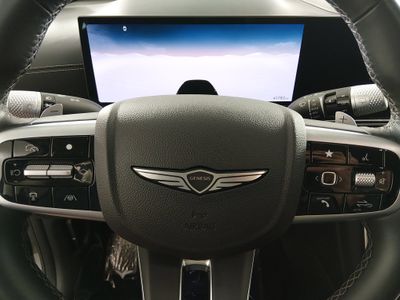 2025 Genesis GV80 - Photo 12