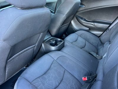 2016 Chevrolet Volt - Photo 4