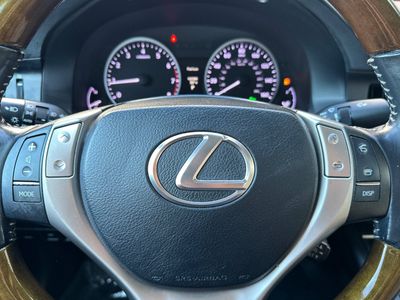 2013 Lexus ES 350 - Photo 25
