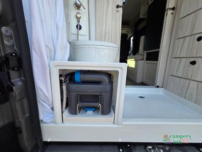 2026 Jayco Comet - Photo 10