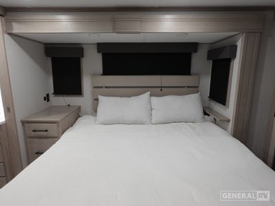 2025 Grand Design Solitude - Photo 9