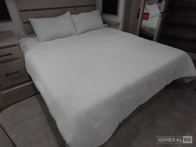 2025 Grand Design Solitude - Photo 10