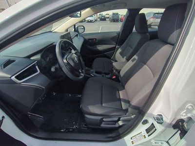2025 Toyota Corolla - Photo 8
