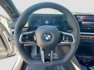 2027 BMW 5 Series — photo 9 view