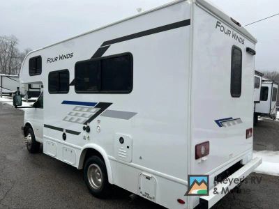 2026 Thor Motor Coach Four Winds - Photo 3