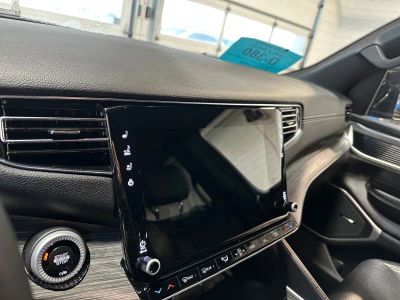 2024 Jeep Wagoneer — photo 9 view