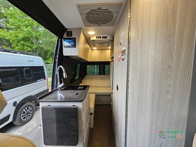 2025 Tiffin Motorhomes GT1 — photo 9 view