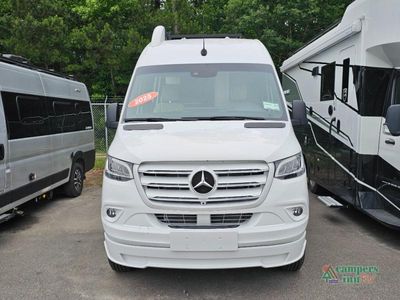 2025 Tiffin Motorhomes GT1 — detail view