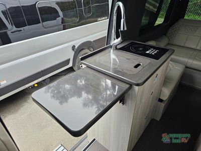 2025 Tiffin Motorhomes GT1 — photo 18 view