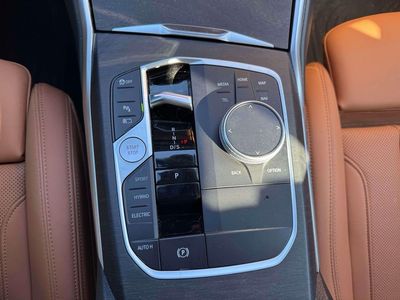 2023 BMW 3 Series - Photo 31