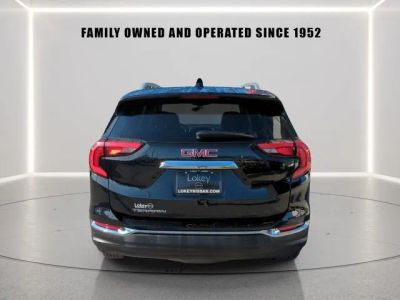 2020 GMC Terrain — detail view