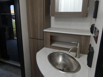 2025 Venture RV Sonic - Photo 9