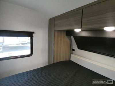 2025 Venture RV Sonic - Photo 8