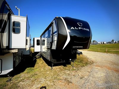2026 Keystone Alpine Avalanche Edition - Photo 1