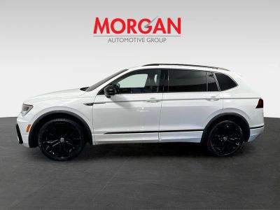 2021 Volkswagen Tiguan — engine compartment view