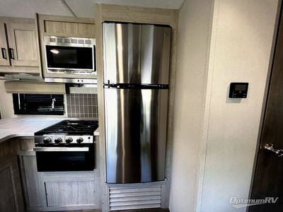 2025 Coachmen Catalina Legacy Edition - Photo 14