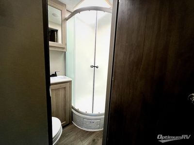 2025 Coachmen Catalina Legacy Edition - Photo 19