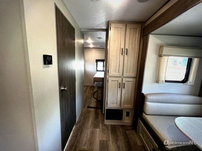 2025 Coachmen Catalina Legacy Edition - Photo 15