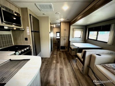 2025 Coachmen Catalina Legacy Edition - Photo 4