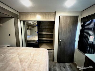 2025 Coachmen Catalina Legacy Edition - Photo 23