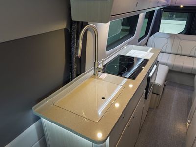 2026 Grech RV TERRENO-ION - Photo 12