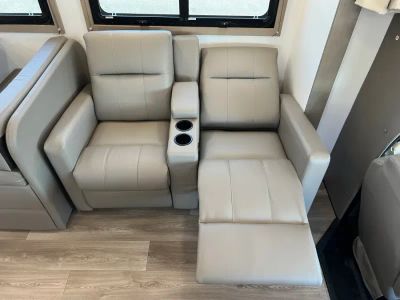 2027 Entegra ODYSSEY — photo 7 view