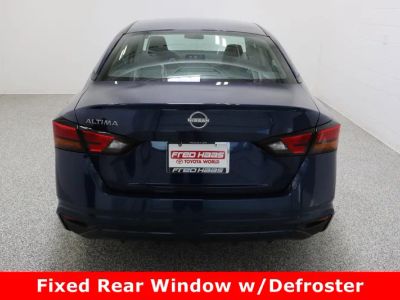 2024 Nissan Altima FWD - Photo 8