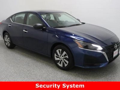 2024 Nissan Altima FWD - Photo 4