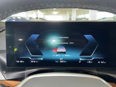 2025 BMW i4 — photo 23 view