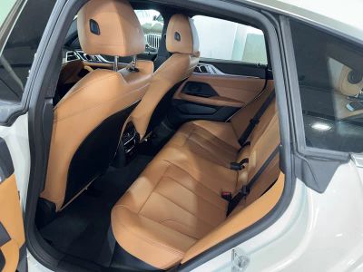 2025 BMW i4 — photo 14 view