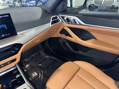 2025 BMW i4 — photo 28 view