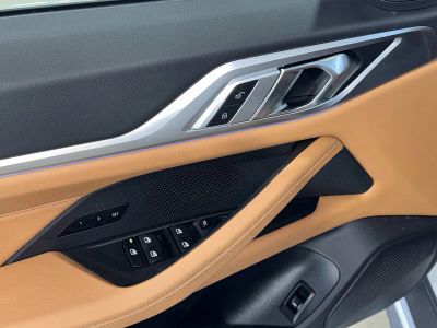 2025 BMW i4 — photo 17 view