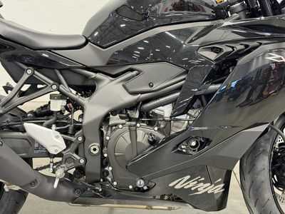 2026 Kawasaki Ninja ZX-4R ABS - Photo 11