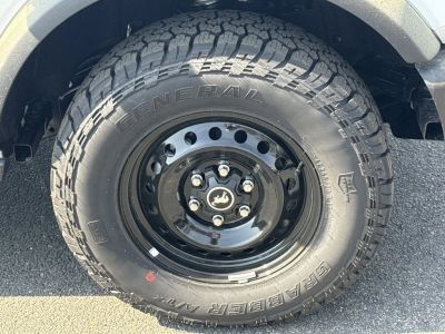 2026 Ford Bronco — photo 12 view