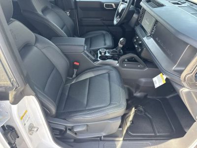 2026 Ford Bronco — photo 13 view